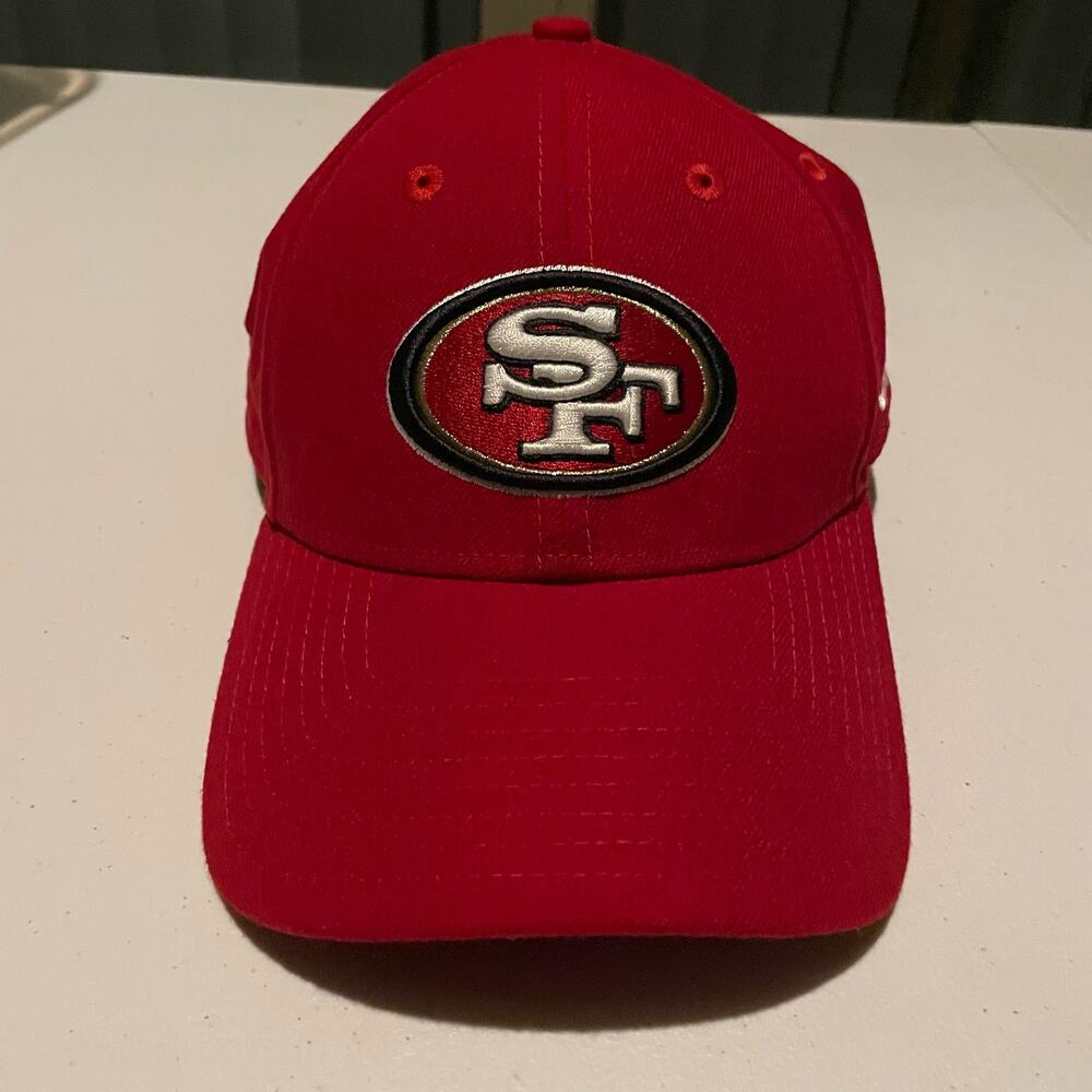 San Francisco 49ers NFL x New Era 9Forty Strapback Hat Cap Adult OSFA - Picture 2 of 8